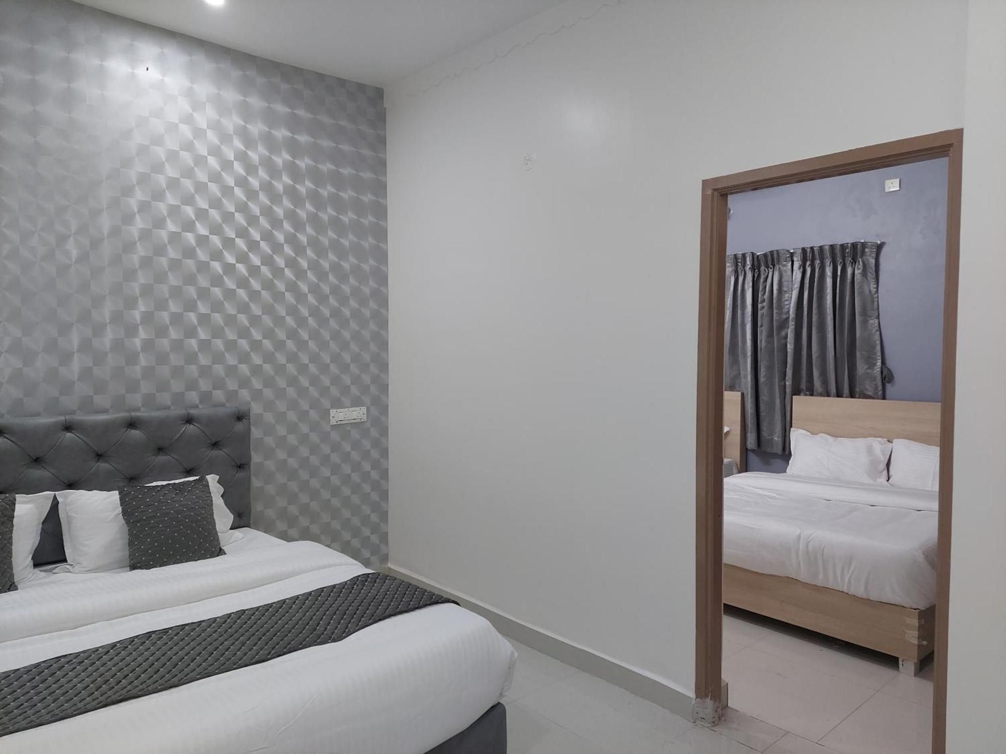 Sapphire Stayss Yelagiri Exterior foto